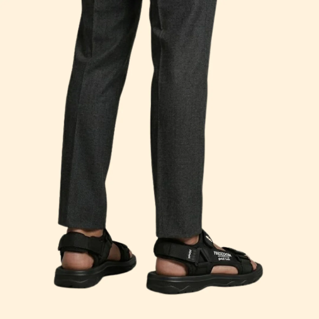 Men's Beach Sandals with Cushioned Sole - Image 6