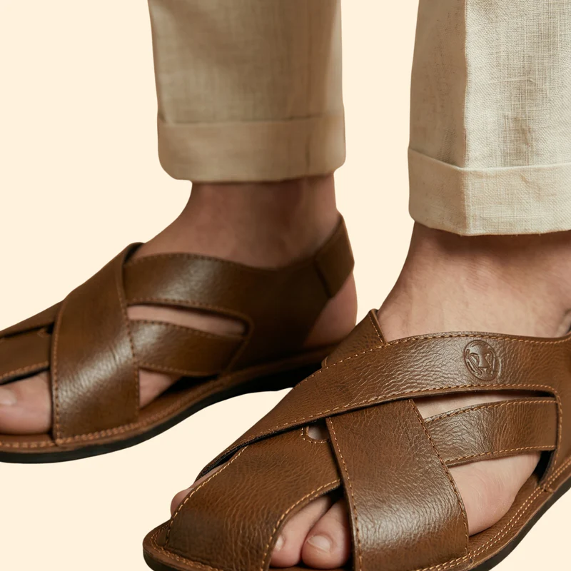 Men’s Casual Sandals with Embossed Logo Detail - Image 4