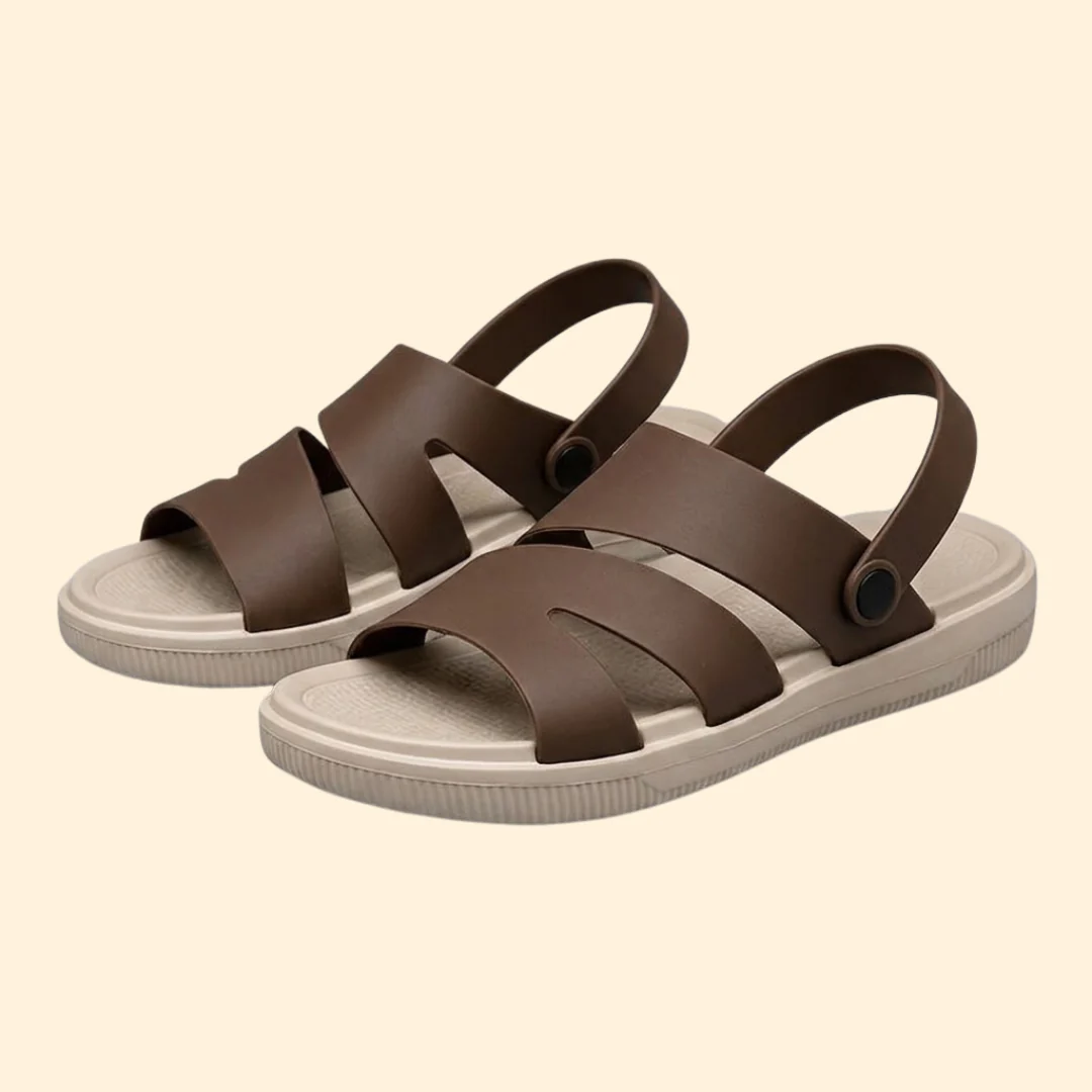 Men's Casual Sandals with Pivoting Heel Strap