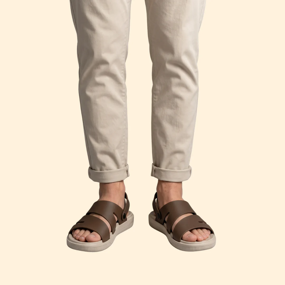 Men's Casual Sandals with Pivoting Heel Strap - Image 3
