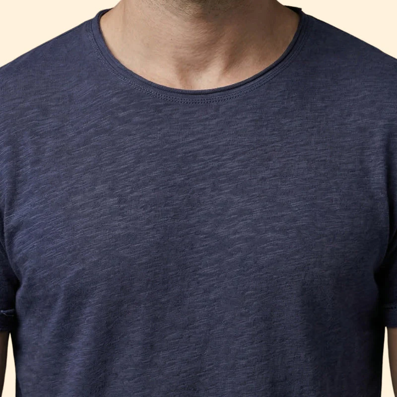 Men's Essential Soft Touch Round Neck T-Shirt - Image 5