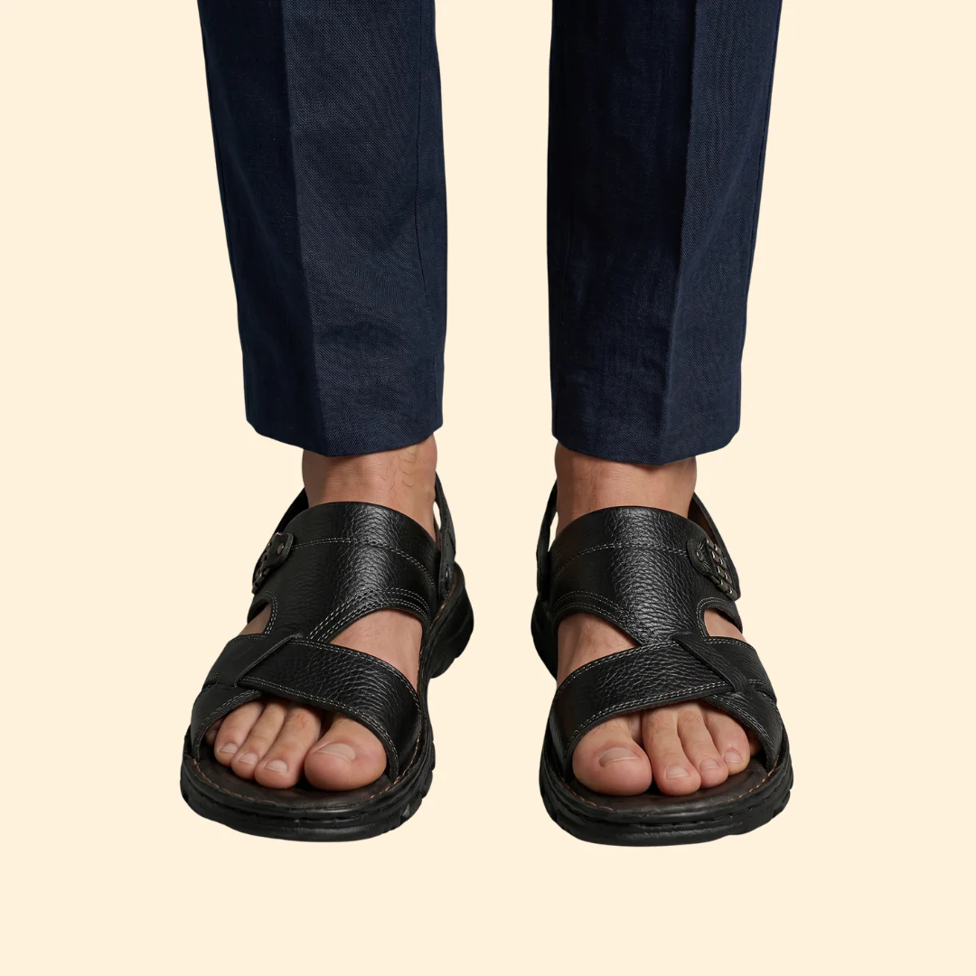 Men's Leather Sandals with Crisscross Straps - Image 3