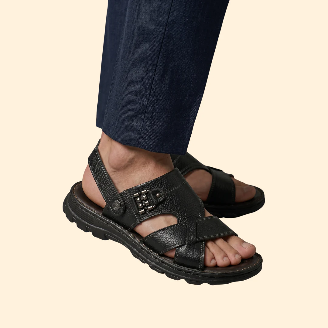 Men's Leather Sandals with Crisscross Straps - Image 4