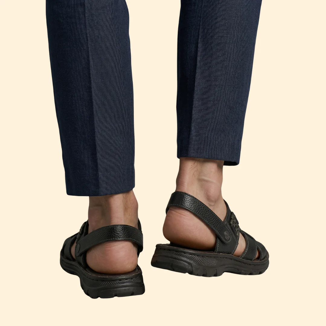 Men's Leather Sandals with Crisscross Straps - Image 6