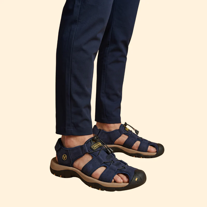 Men's Outdoor Sandals with Toe Cap - Image 4
