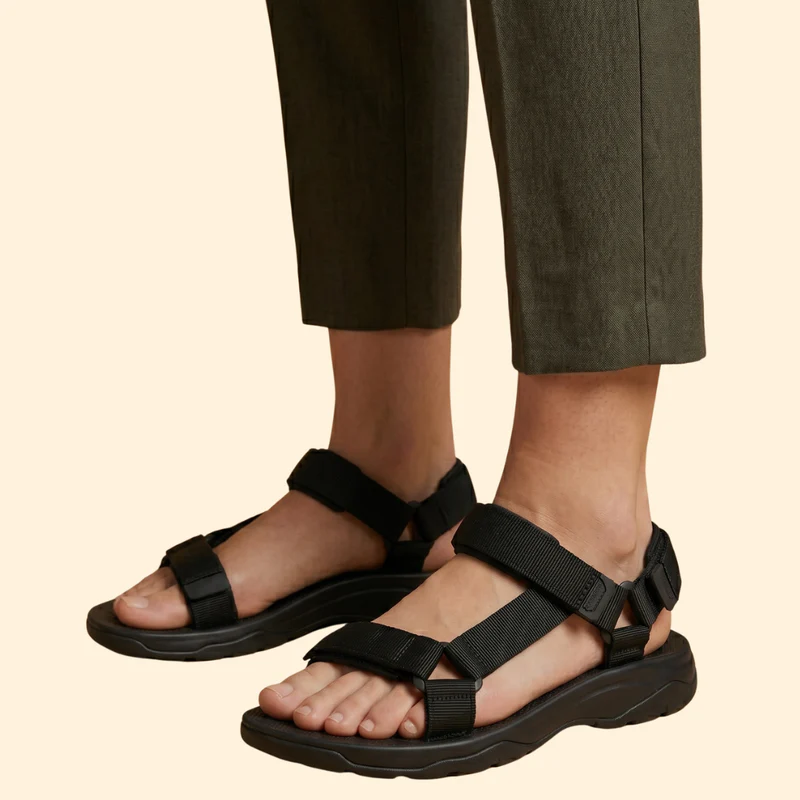 Men's Outdoor Sandals with Webbing - Image 3