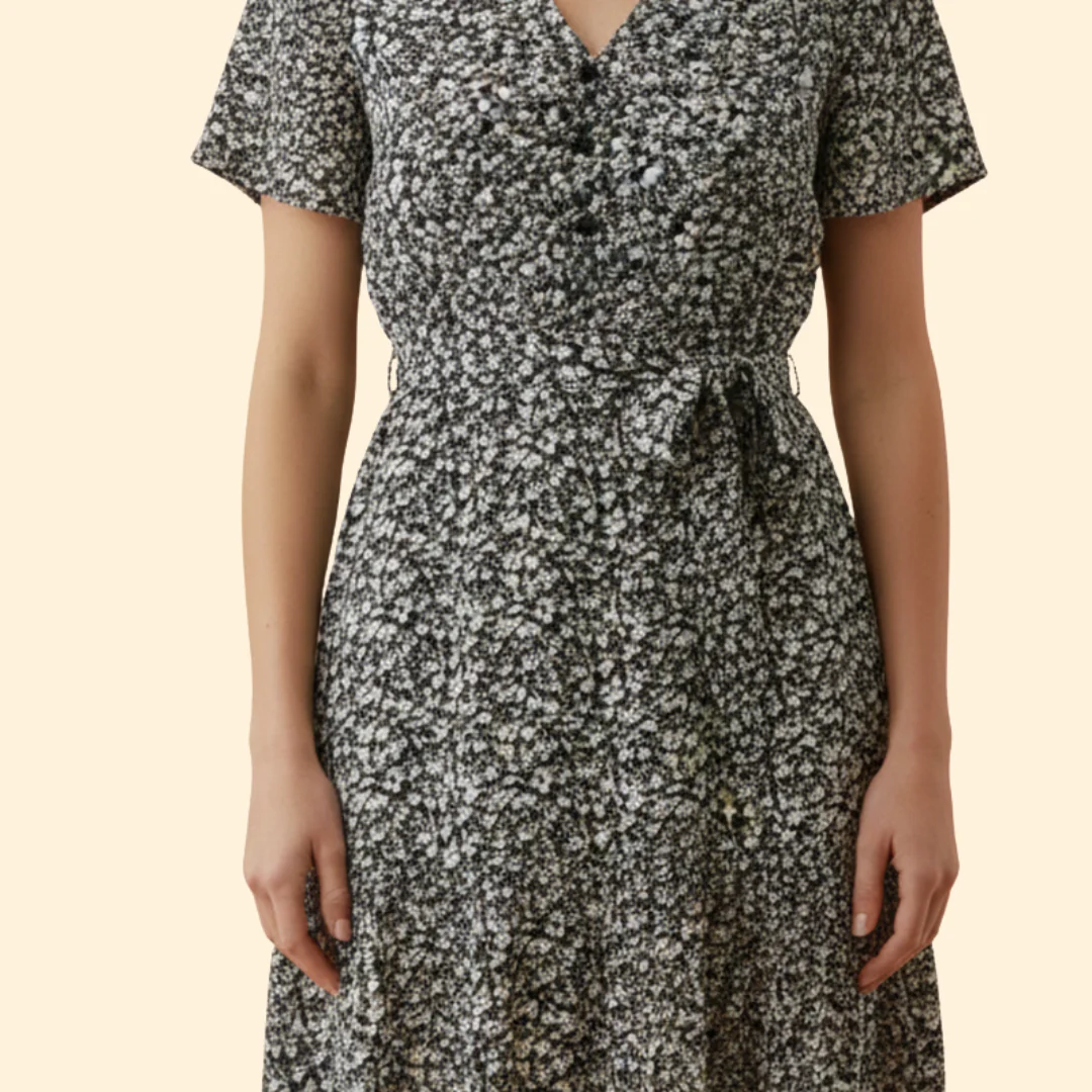 Summer Maxi Dress with V-Neck and Drawstring - Image 6