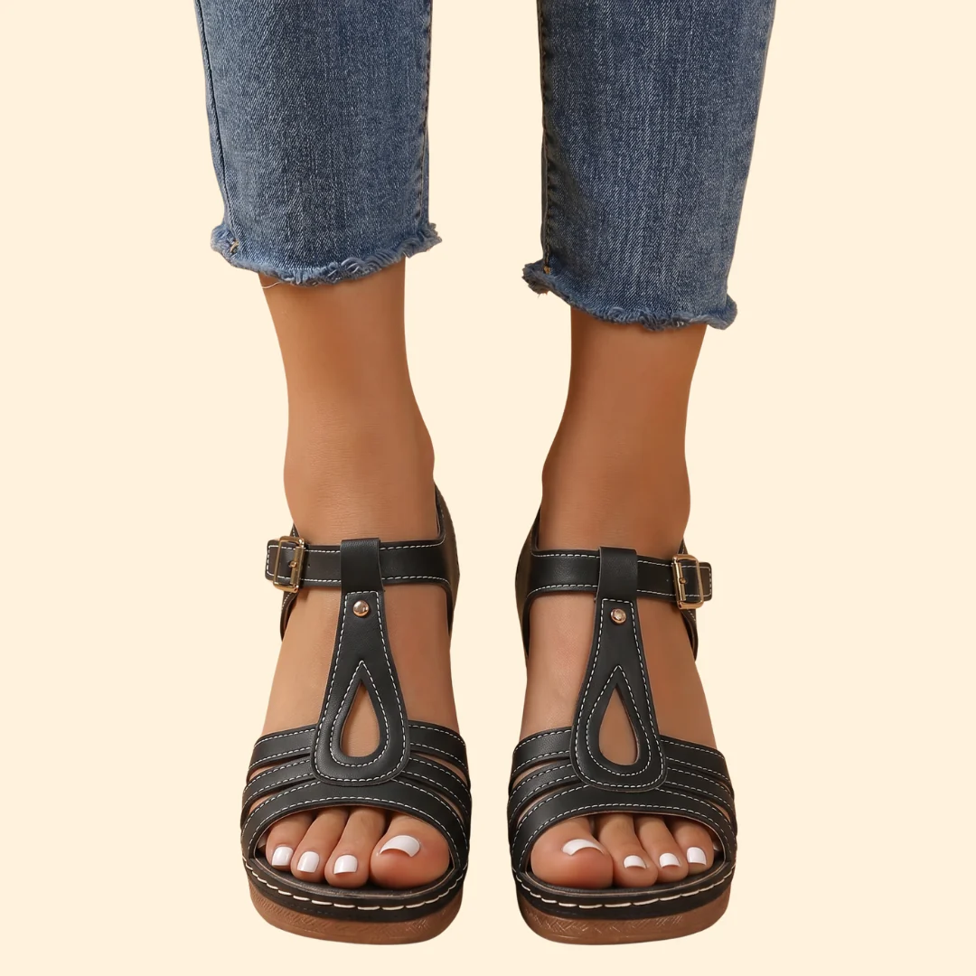 Women's Block Heel Sandals with T-Strap - Image 8
