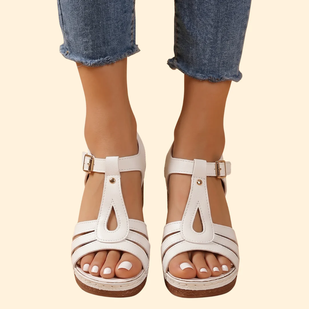 Women's Block Heel Sandals with T-Strap - Image 9