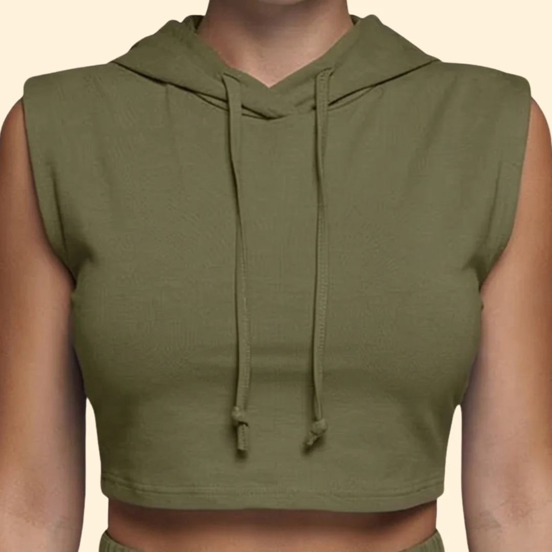 Women’s Casual Outfit with Drawstring Shorts - Image 6