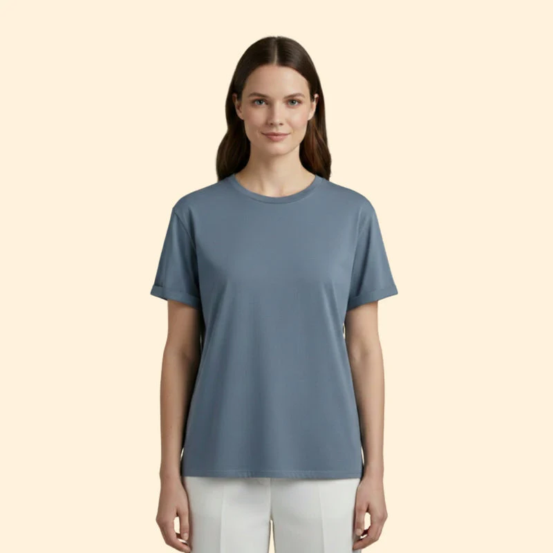 Women’s Casual Oversized T-Shirt with Short Sleeves - Image 2