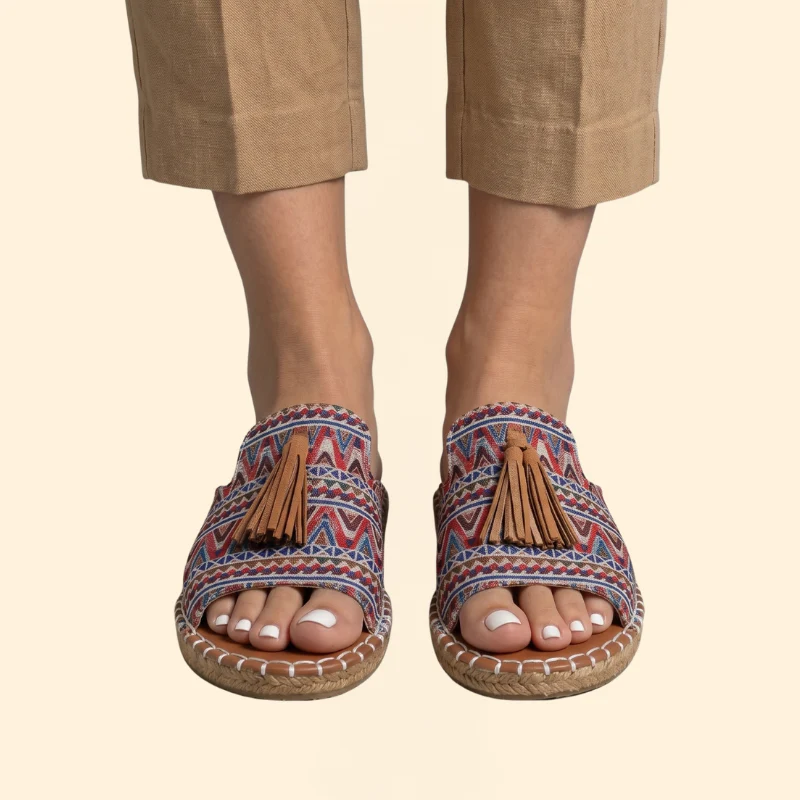 Women's Cushioned Slip-on Sandals - Image 11
