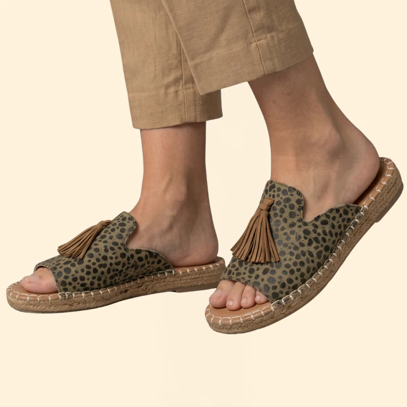 Women's Cushioned Slip-on Sandals - Image 6