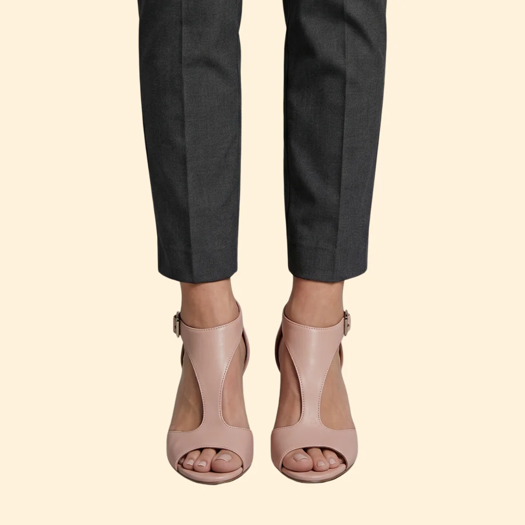 Women's Cutout heeled with Zipper - Image 7