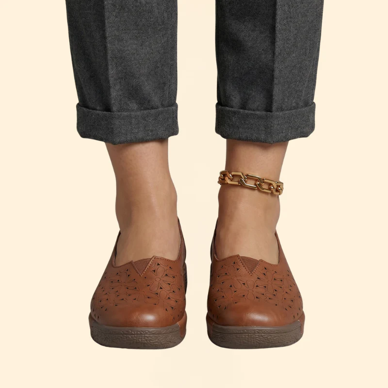 Women's Leather Platform Loafers - Image 4