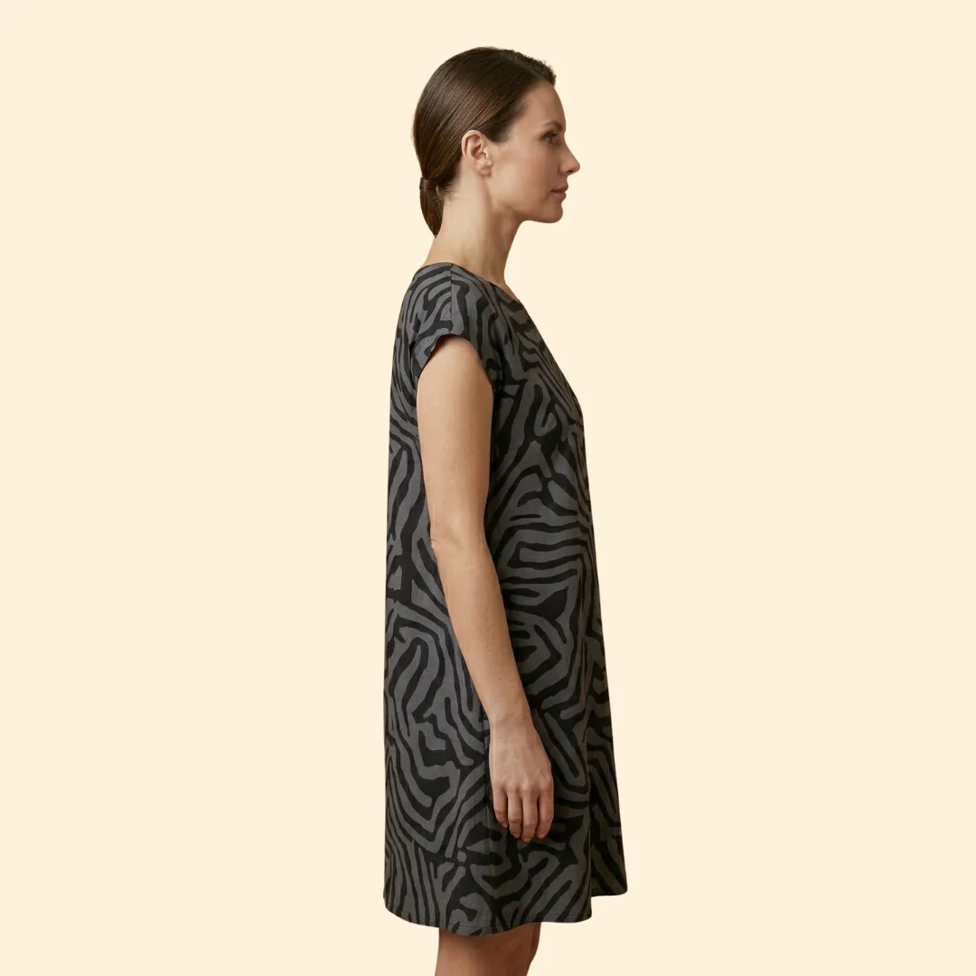 Women’s Midi Dress with Side Pockets - Image 3