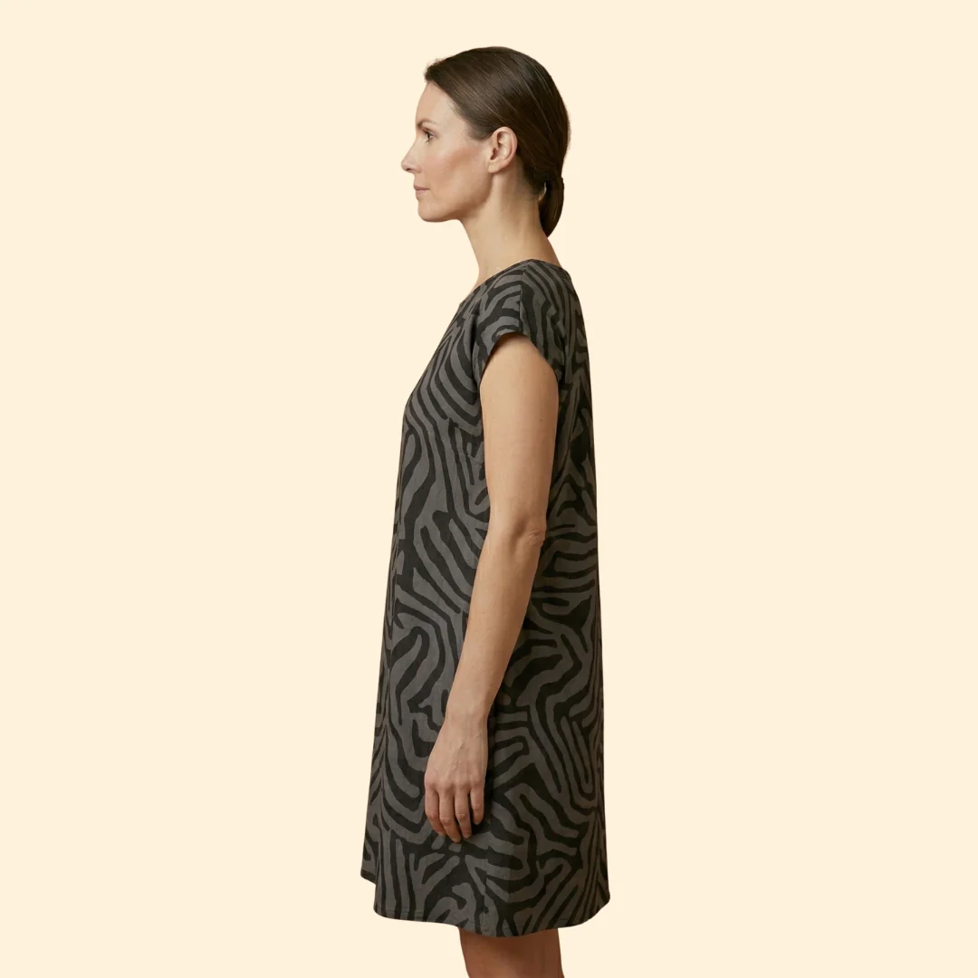 Women’s Midi Dress with Side Pockets - Image 4