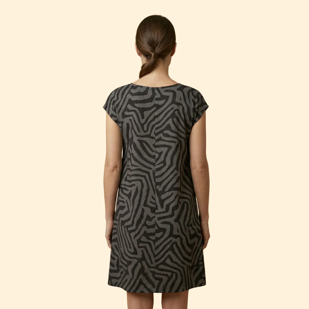 Women’s Midi Dress with Side Pockets - Image 5