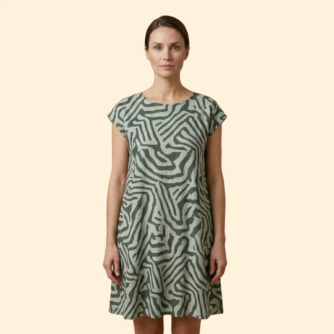 Women’s Midi Dress with Side Pockets - Image 6