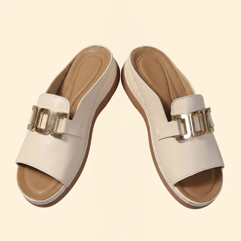 Women's Orthopedic Sandals with Hardware