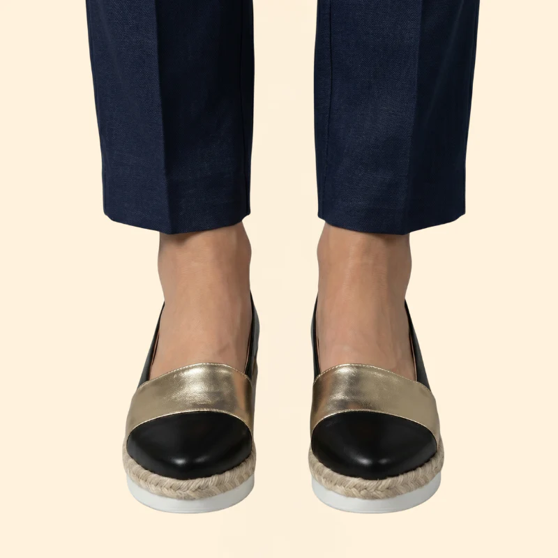 Women’s Orthopedic Shoes with Cap-Toe - Image 7