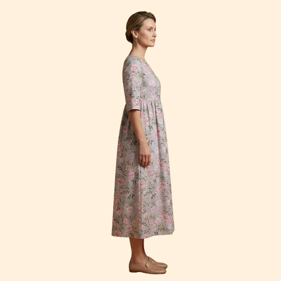 Women’s Short Sleeve Dress with Side Pockets - Image 3