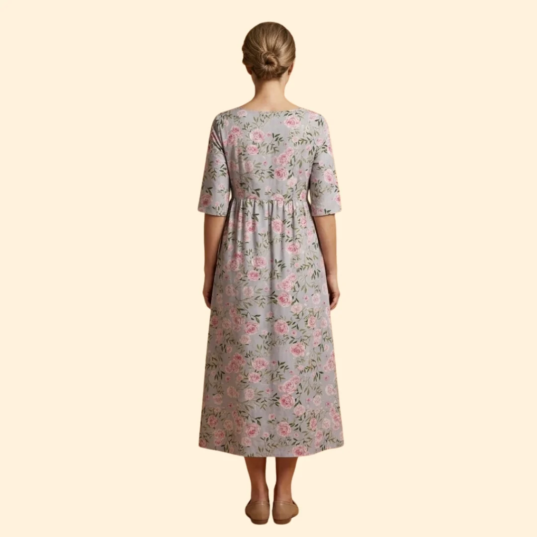 Women’s Short Sleeve Dress with Side Pockets - Image 5
