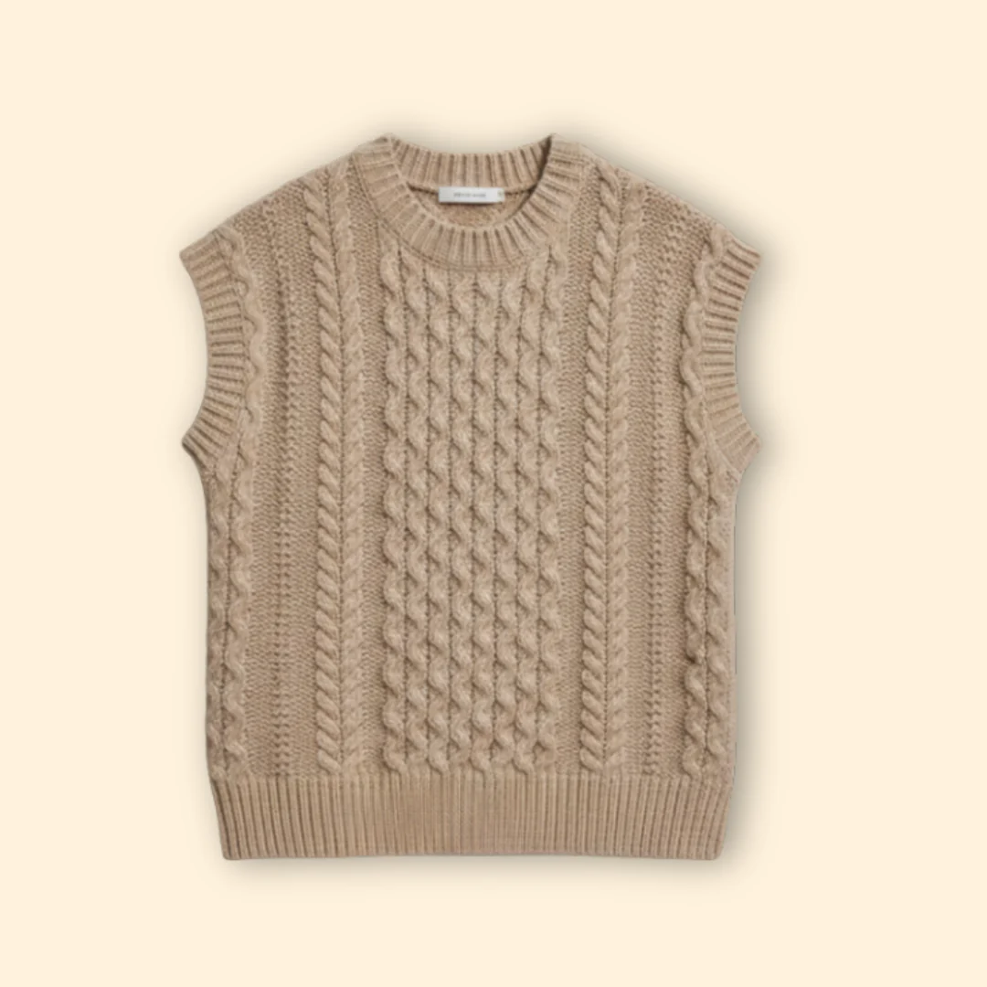 Women’s Sleeveless Cable Knit Vest with Round Neck