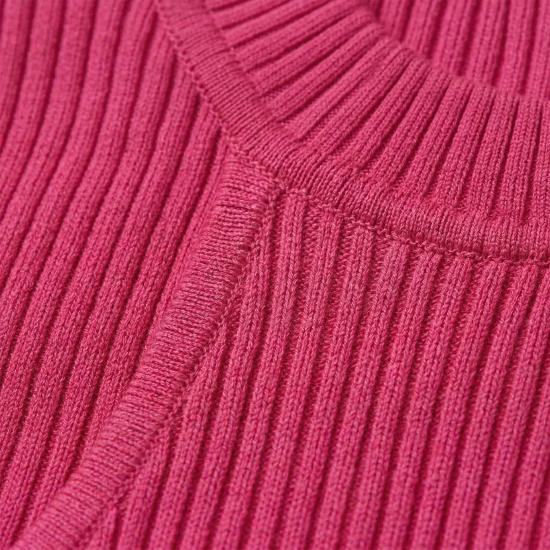 Women’s Sleeveless Crop Top with Ribbed Texture - Image 6
