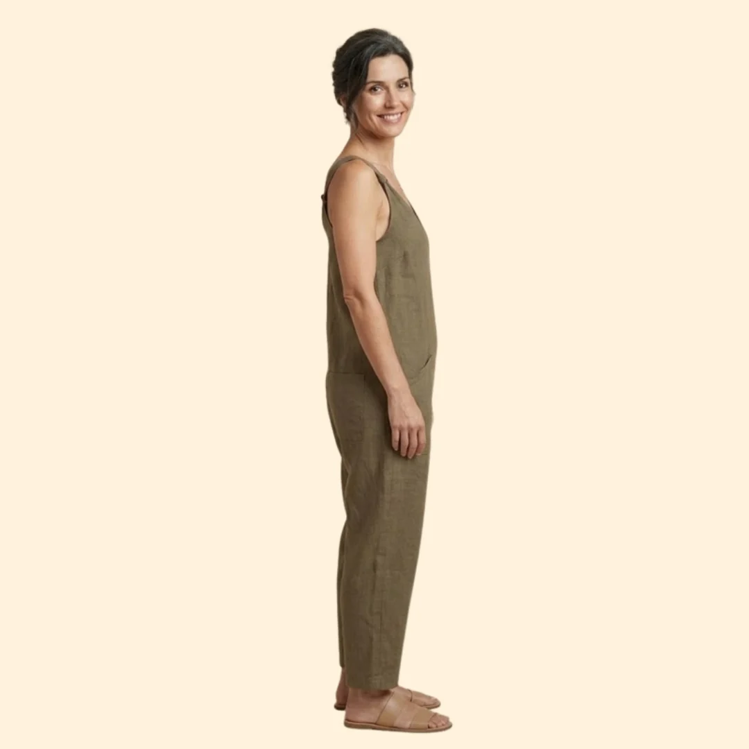 Women’s Sleeveless Jumpsuit with Pockets - Image 3