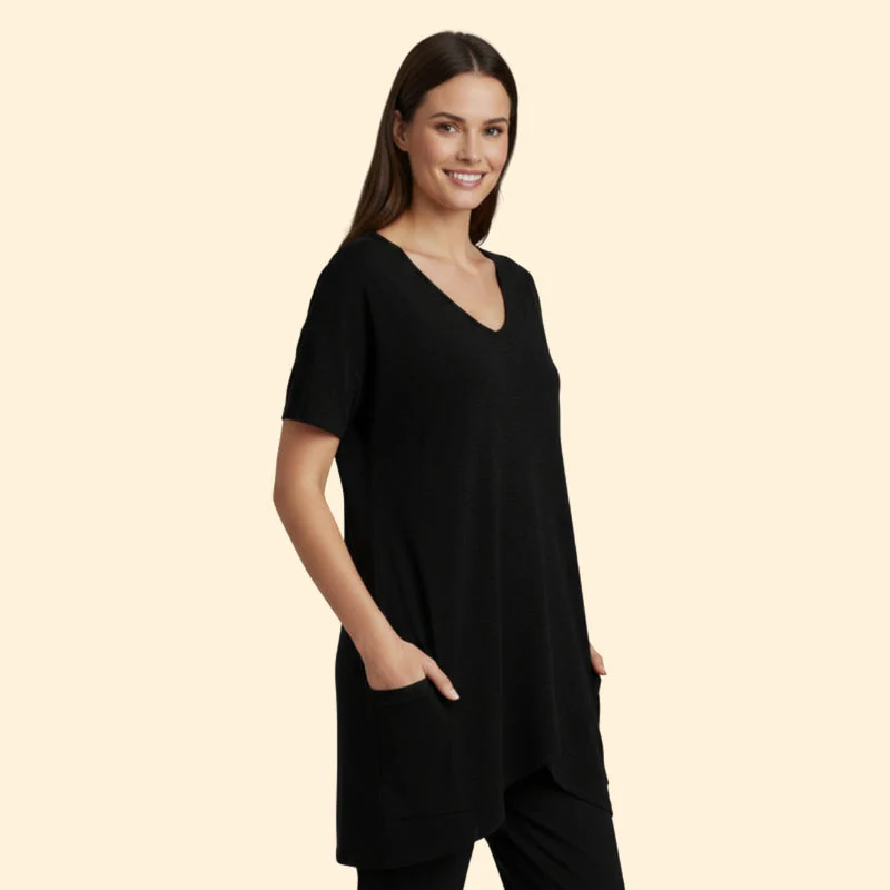 Women’s V-Neck T-Shirt with Pockets - Image 3